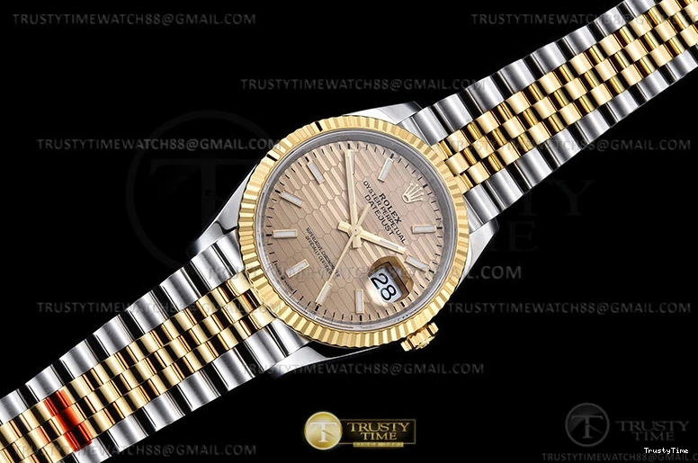 0406 RDJ0450A – DJ 36mm Jub Flt 904L YG SS P-Gold Stk VSF VS Comfortable 764